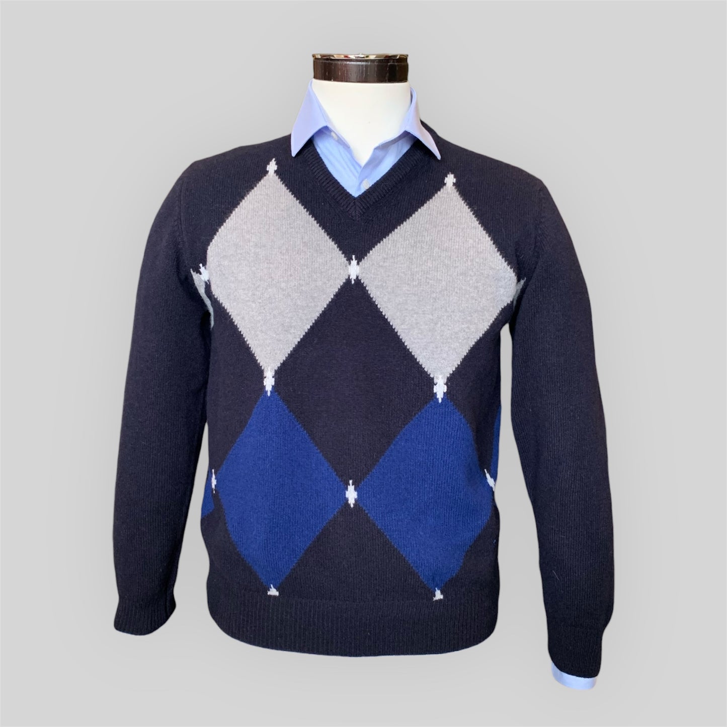 Men's Rhombus V-neck Sweater in Pure Wool