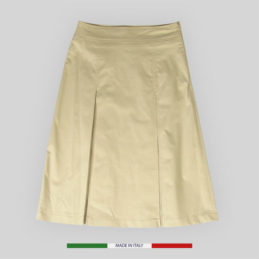 Women's A-line skirt with pences